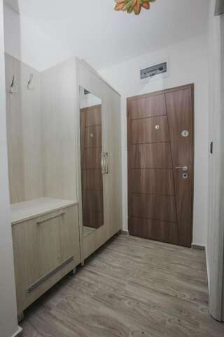 Отель Hotel Dapčević Цетине Двухместный номер с 1 кроватью или 2 отдельными кроватями и собственной ванной комнатой-25